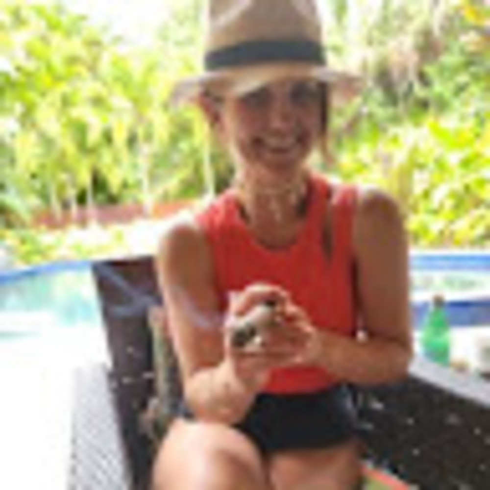 Meet your Posher, Ana